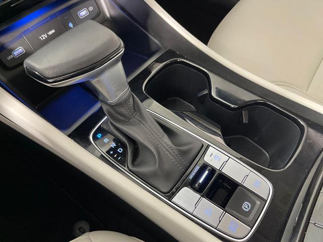 Photo of 2024 Shimmering Silver Hyundai TUCSON