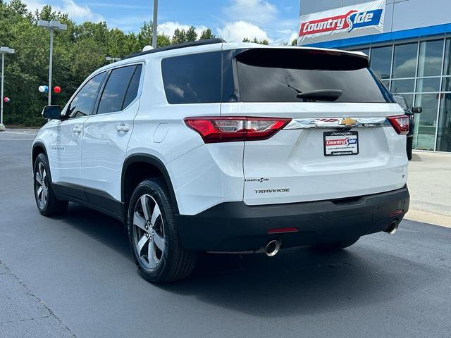 Photo of 2020 Summit White Chevrolet Traverse