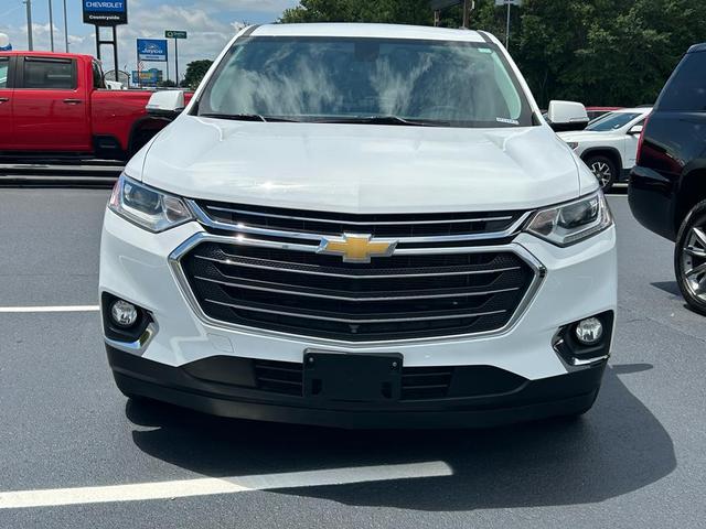 Photo of 2020 Summit White Chevrolet Traverse