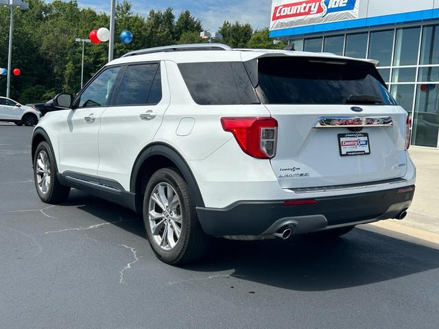 Photo of 2023 Oxford White Ford Explorer
