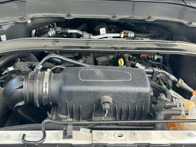 Photo of 2023 Oxford White Ford Explorer