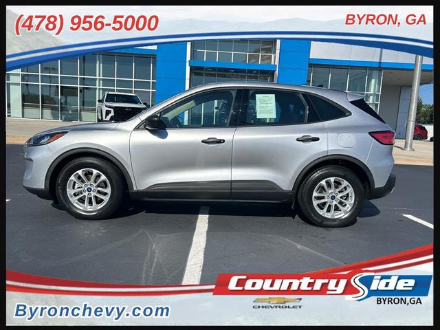 Photo of 2020 Ingot Silver Ford Escape