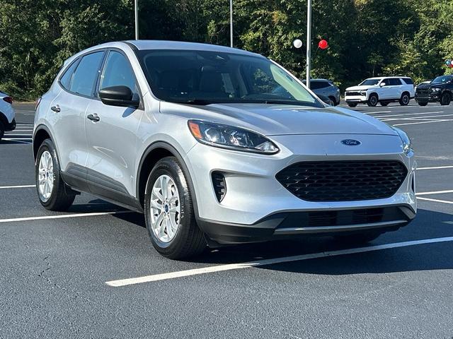 Photo of 2020 Ingot Silver Ford Escape