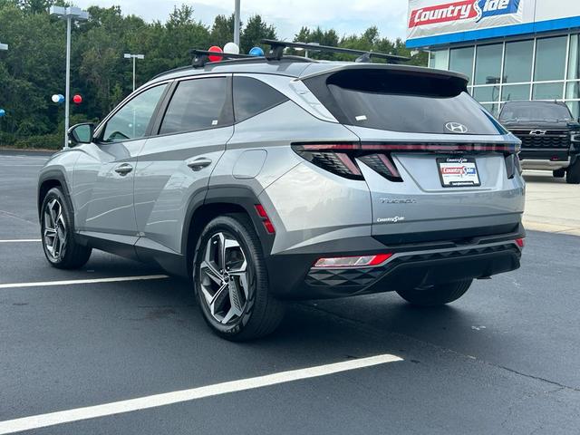 Photo of 2023 Shimmering Silver Metallic Hyundai TUCSON