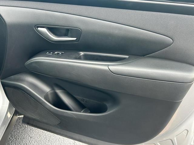 Photo of 2023 Shimmering Silver Metallic Hyundai TUCSON