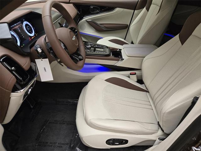 Photo of 2025 Bronze Aston Martin DBX