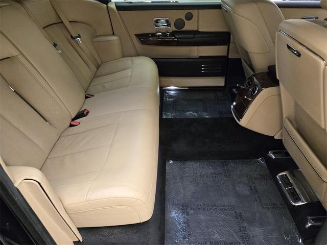 Photo of 2020 Black Rolls-Royce Phantom