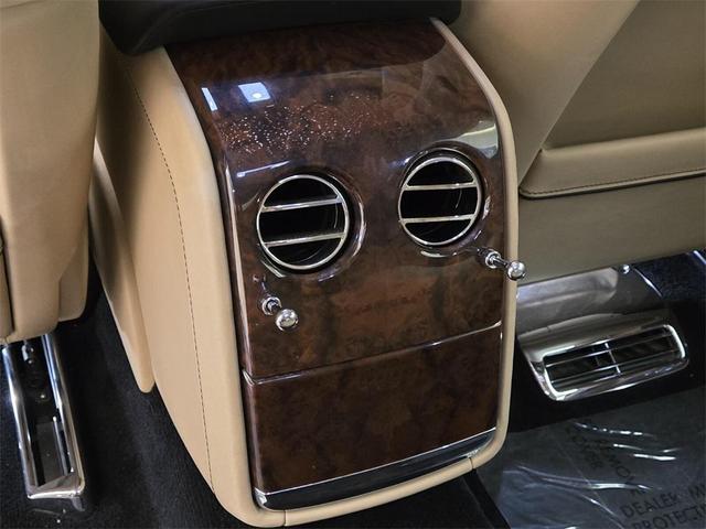 Photo of 2020 Black Rolls-Royce Phantom