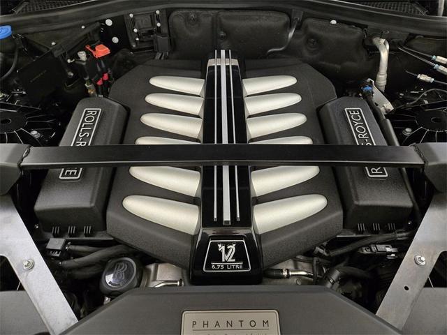 Photo of 2020 Black Rolls-Royce Phantom