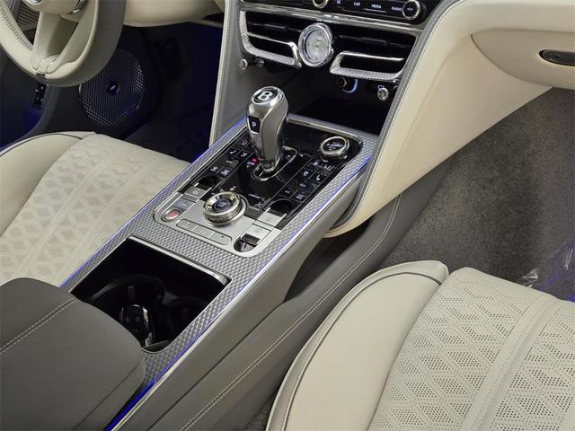 Photo of 2025 Ice Bentley Flying Spur