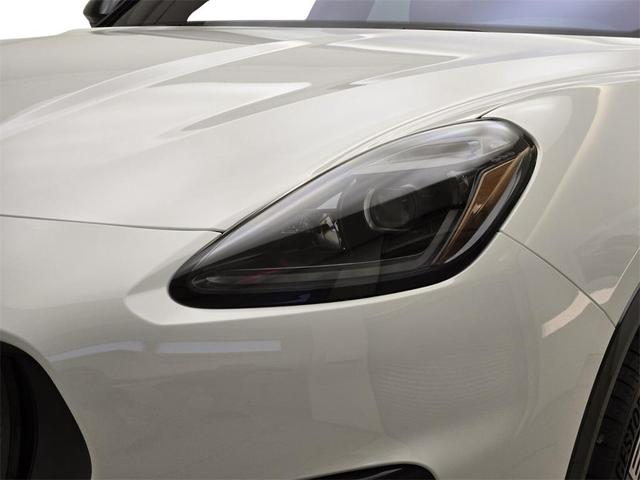 Photo of 2025 Bianco Maserati Grecale Folgore