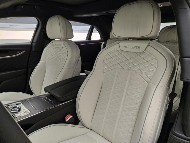 Photo of 2025 Black Crystal Bentley Flying Spur