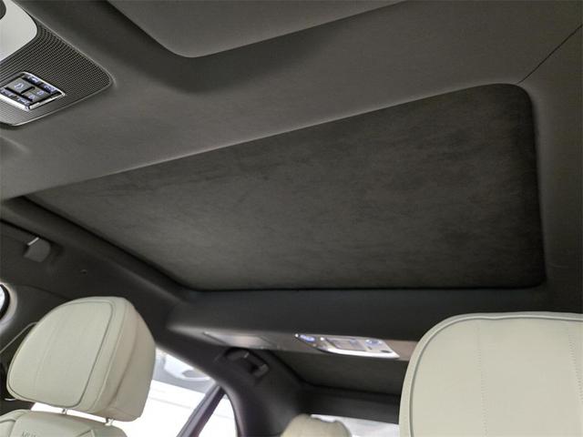 Photo of 2025 Black Crystal Bentley Flying Spur