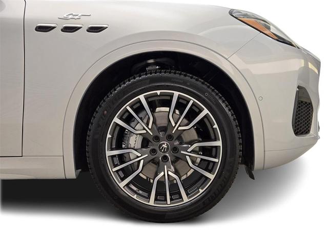 Photo of 2024 Bianco Astro Maserati Grecale