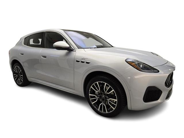 Photo of 2024 Bianco Astro Maserati Grecale