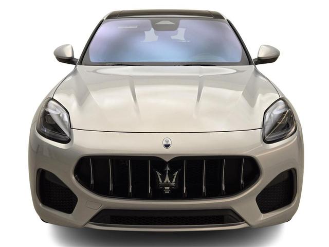 Photo of 2024 Bianco Astro Maserati Grecale