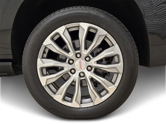 Photo of 2023 Onyx Black GMC Yukon XL
