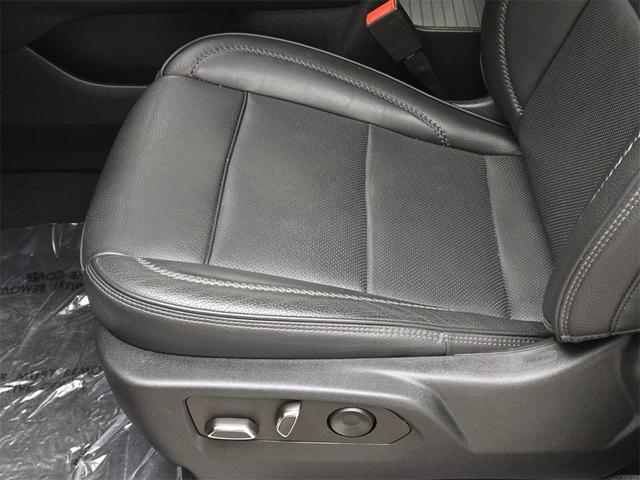 Photo of 2023 Onyx Black GMC Yukon XL