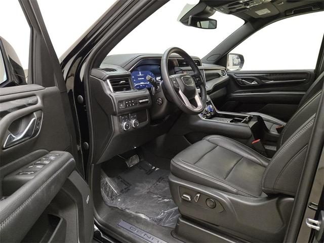Photo of 2023 Onyx Black GMC Yukon XL