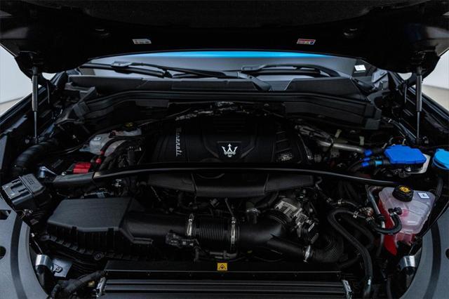 Photo of 2024 Nero Noctis Black Maserati Grecale