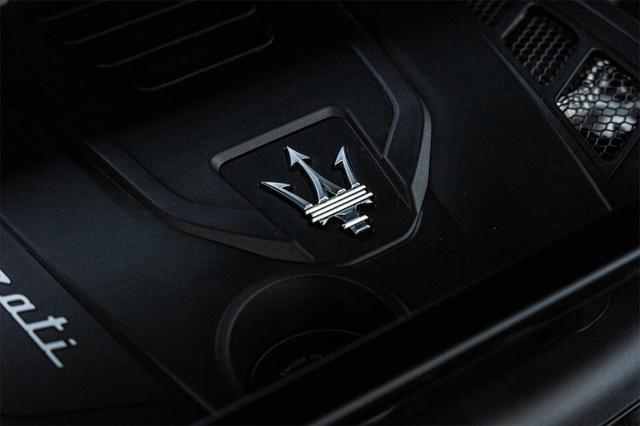 Photo of 2024 Nero Noctis Black Maserati Grecale
