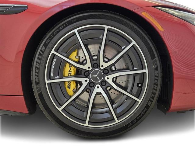 Photo of 2022 MANUFAKTUR Patagonia Red Metallic Mercedes-Benz AMG SL 55