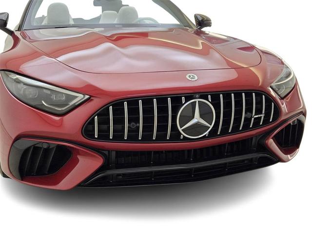 Photo of 2022 MANUFAKTUR Patagonia Red Metallic Mercedes-Benz AMG SL 55