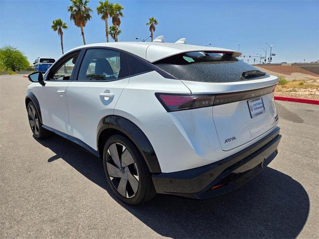 Photo of 2024 Everest White Pearl Tricoat Nissan ARIYA