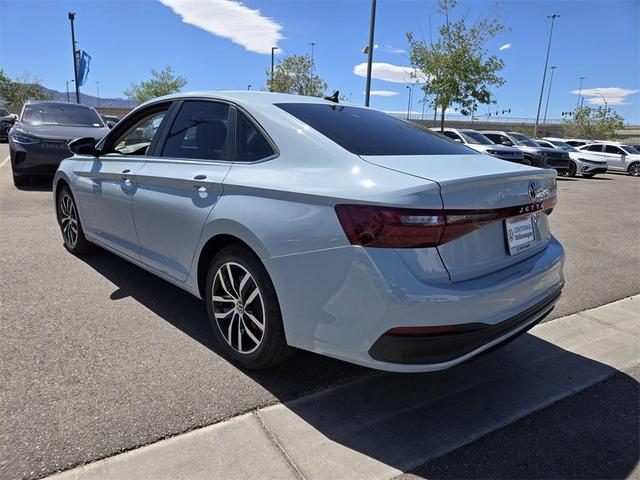 Photo of 2025 Gray Volkswagen Jetta