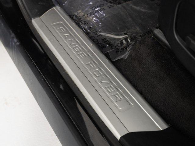 Photo of 2020 Santorini Black Metallic Land Rover Range Rover Sport