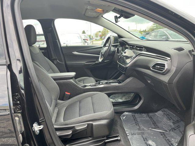 Photo of 2023 Mosaic Black Metallic Chevrolet Bolt EUV