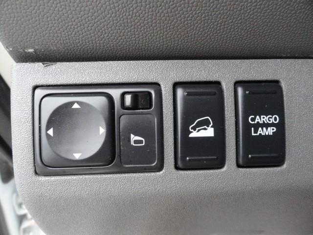 Photo of 2019 White Nissan Frontier