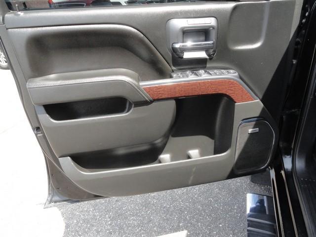 Photo of 2015 Black GMC Sierra 1500