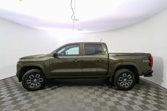 Photo of 2023 Harvest Gold / Bronze Chevrolet Colorado
