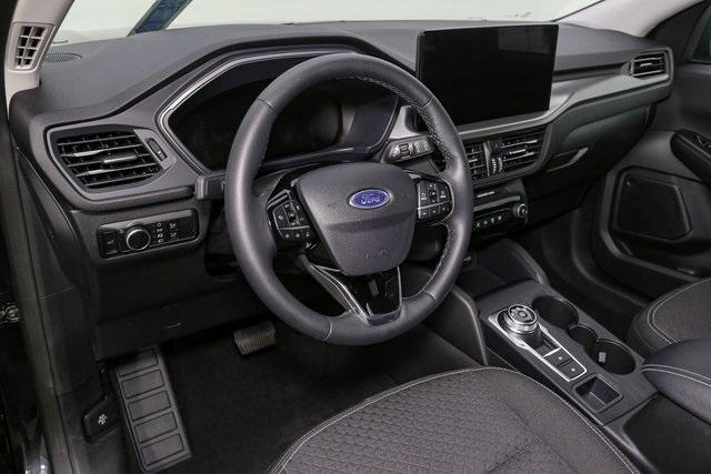 Photo of 2023 Agate Black Metallic Ford Escape