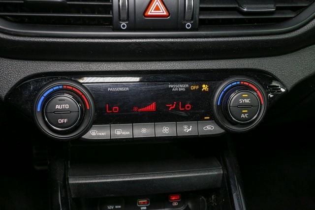 Photo of 2023 Fire Orange Kia Forte