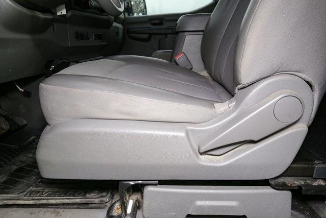 Photo of 2021 Glacier White Nissan NV Cargo NV3500 HD