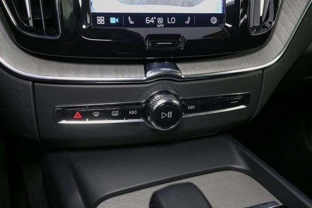 Photo of 2025 Silver Volvo XC60