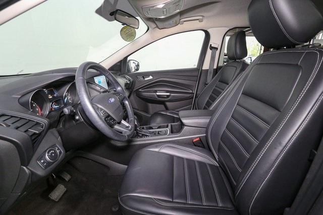 Photo of 2019 Ingot Silver Metallic Ford Escape