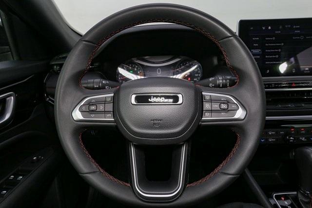 Photo of 2023 Diamond Black Jeep Compass