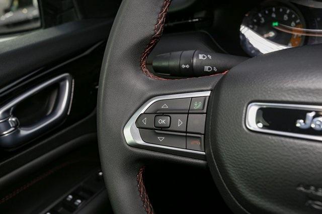 Photo of 2023 Diamond Black Jeep Compass