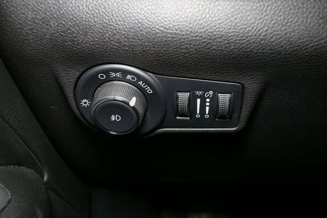 Photo of 2023 Diamond Black Jeep Compass