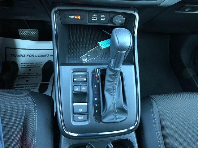 Photo of 2024 METEOR GRAY Honda CR-V