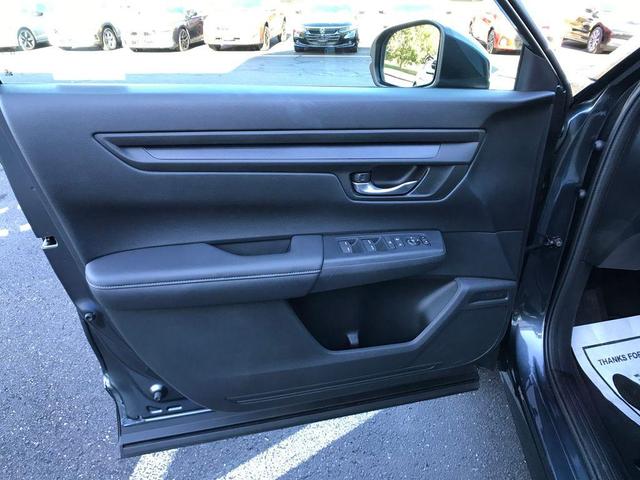 Photo of 2024 METEOR GRAY Honda CR-V