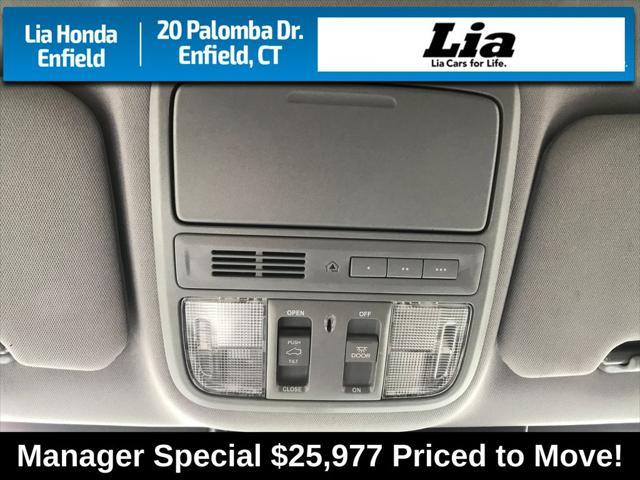 Photo of 2022 PLATINUM WHITE Honda CR-V