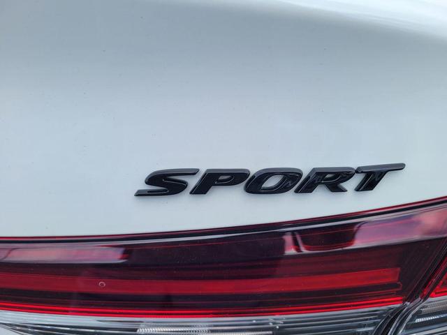 Photo of 2026 Platinum White Pearl Honda Civic