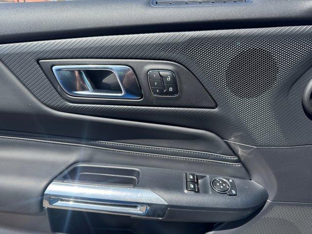Photo of 2025 Blue Ford Mustang