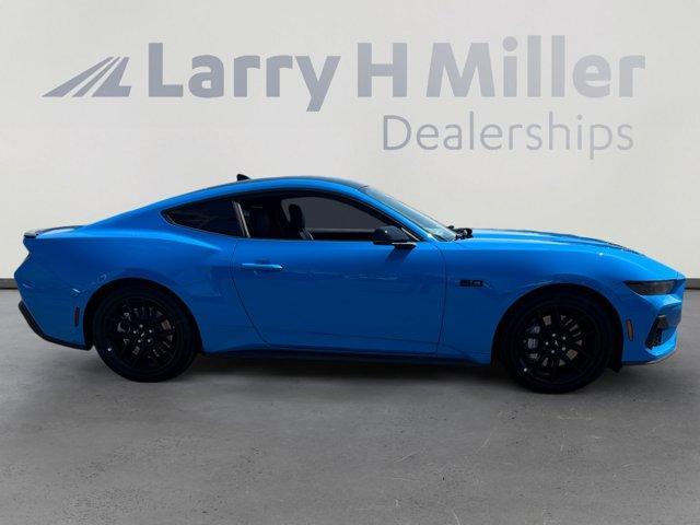 Photo of 2025 Blue Ford Mustang