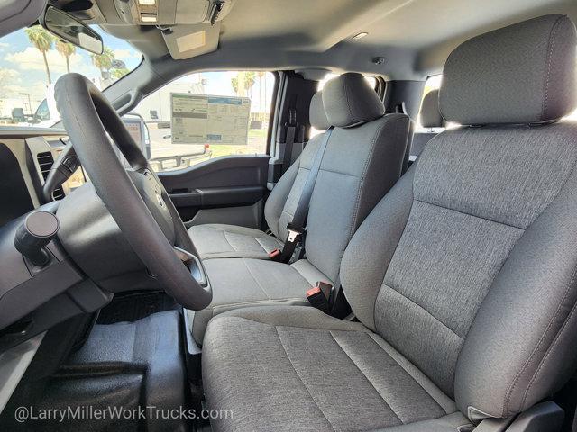 Photo of 2026 White Ford F-250