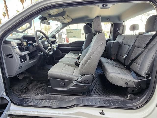 Photo of 2026 White Ford F-250